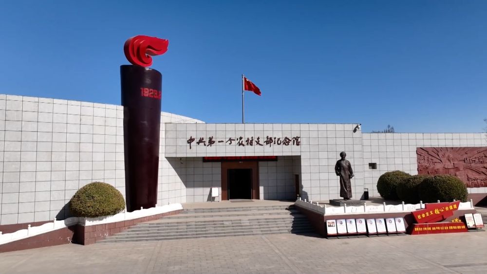 新华视点｜暑期消费“热”起来 多地业态创新点燃夏日经济引擎「相关图片」